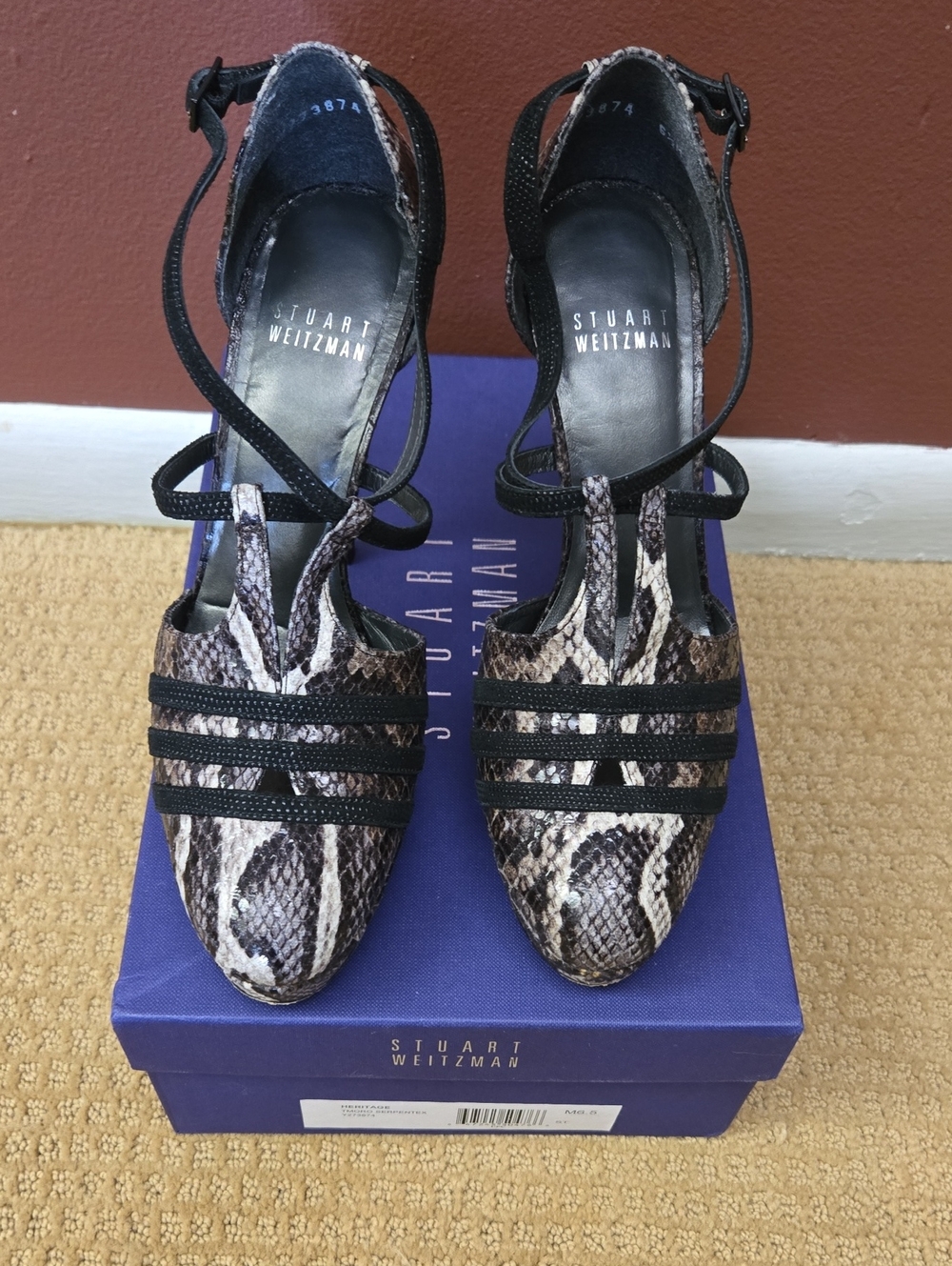Stuart Weitzman Heritage Tmoro Serpentex Shoe - Size 6.5